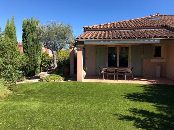 Maison en bordure du Golf de Roquebrune